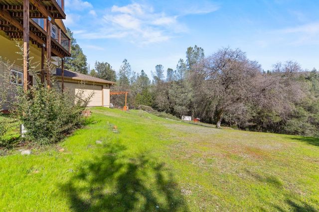 8132 Wildflower Way, Oregon House, CA 95962