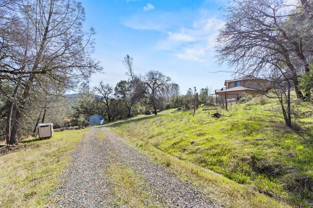 8132 Wildflower Way, Oregon House, CA 95962