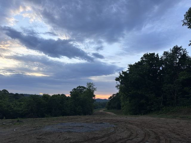 1820 New Hwy 7, Columbia, TN 38401