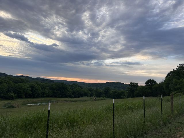 1820 New Hwy 7, Columbia, TN 38401