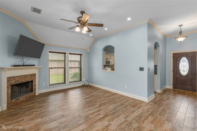 6992 Regatta Drive, Shreveport, LA 71107