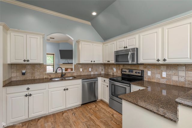 6992 Regatta Drive, Shreveport, LA 71107