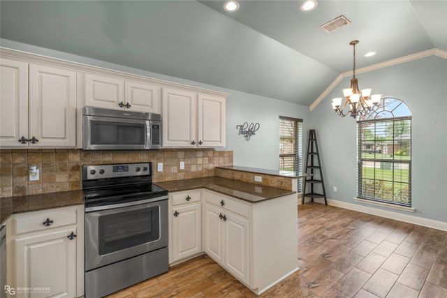 6992 Regatta Drive, Shreveport, LA 71107