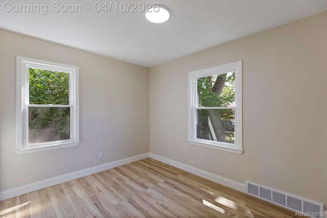 27334 NOTRE DAME Street, Inkster, MI 48141