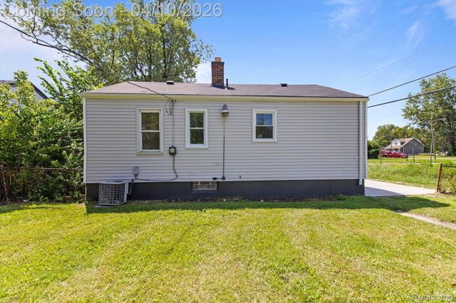 27334 NOTRE DAME Street, Inkster, MI 48141