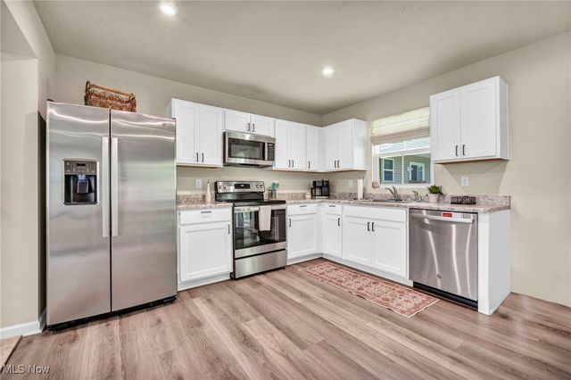 191 Raintree Lane, Painesville Twp, OH 44077