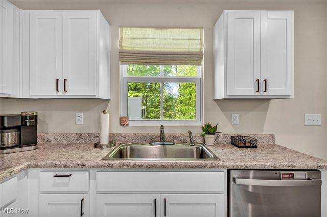 191 Raintree Lane, Painesville Twp, OH 44077