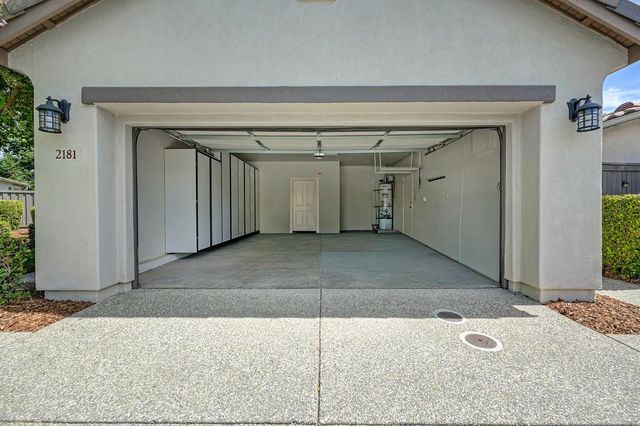 2181 Ryedale Ln, Sacramento, CA 95835