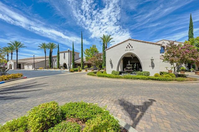 2181 Ryedale Ln, Sacramento, CA 95835