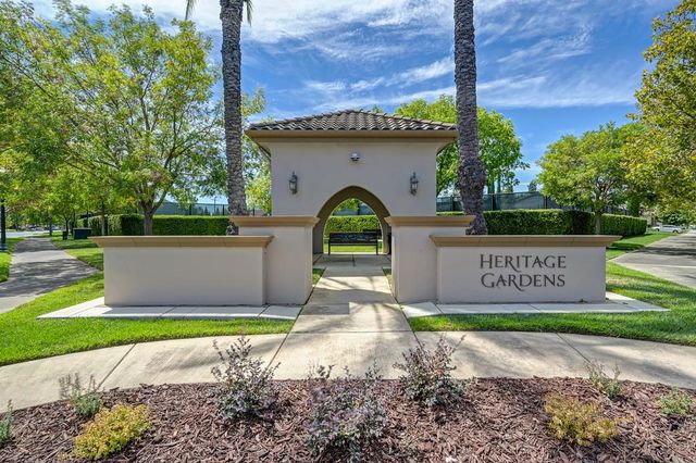 2181 Ryedale Ln, Sacramento, CA 95835