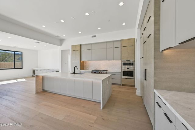 13213 E BUCKSKIN Trail, Scottsdale, AZ 85255