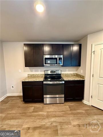 163 Goodall Woods Drive, Macon, GA 31216