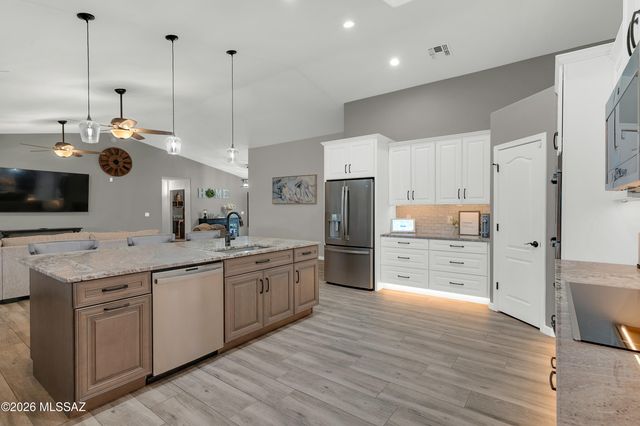 4892 W Sunset Road, Tucson, AZ 85743