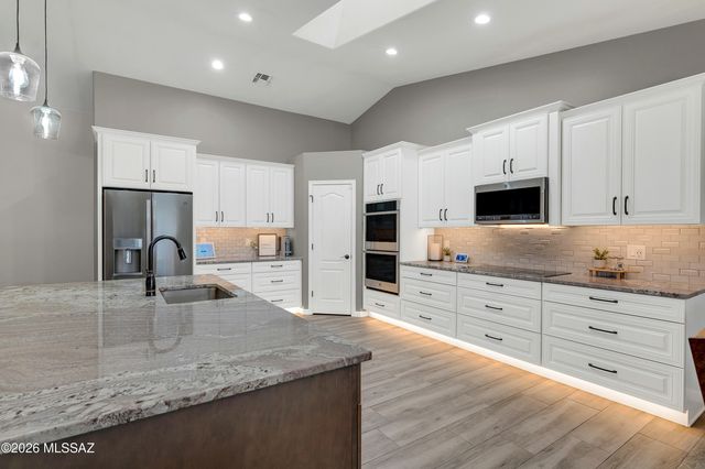4892 W Sunset Road, Tucson, AZ 85743