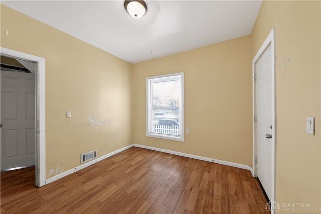 96 Notre Dame Avenue, Dayton, OH 45404