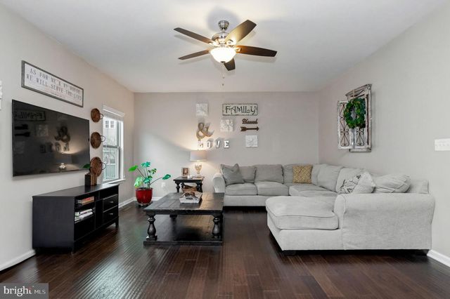 16961 TAKEAWAY LN, Dumfries, VA 22026