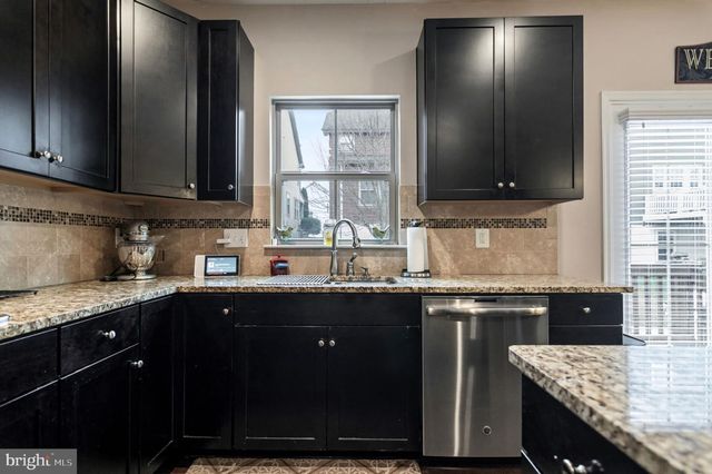 16961 TAKEAWAY LN, Dumfries, VA 22026