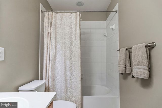 16961 TAKEAWAY LN, Dumfries, VA 22026