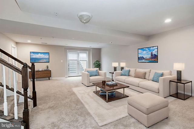 16961 TAKEAWAY LN, Dumfries, VA 22026