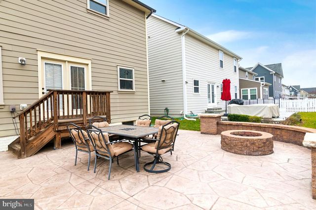 16961 TAKEAWAY LN, Dumfries, VA 22026