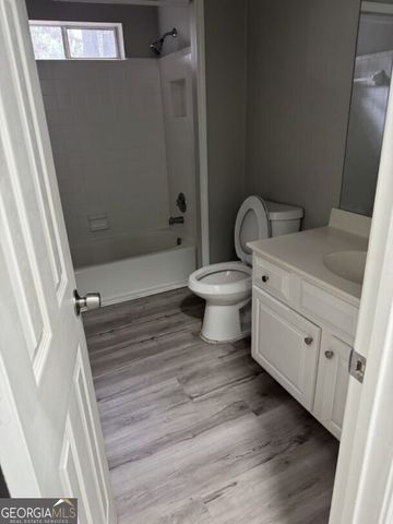 2505 Oak Quarters SE, Smyrna, GA 30080