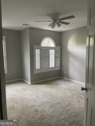 2505 Oak Quarters SE, Smyrna, GA 30080