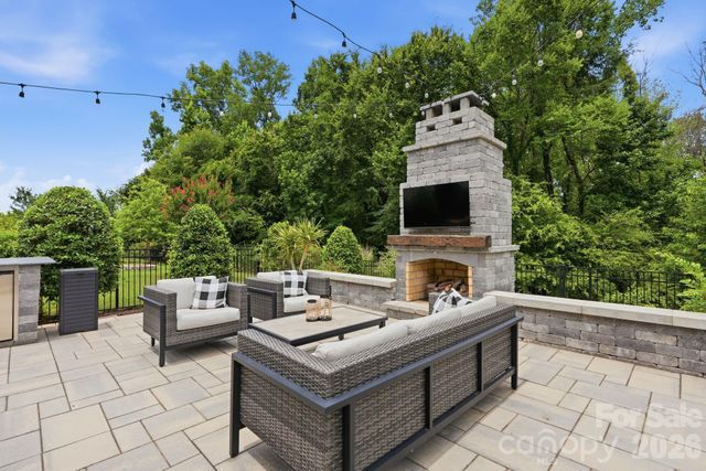 1086 Weir Court, Fort Mill, SC 29708