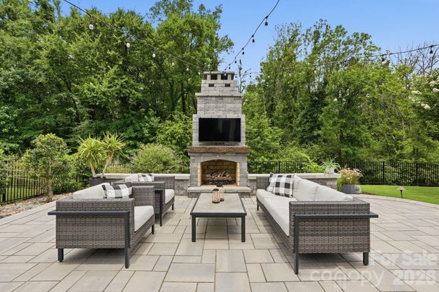 1086 Weir Court, Fort Mill, SC 29708