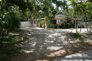 144 GARDEN LANE, Sarasota, FL 34242