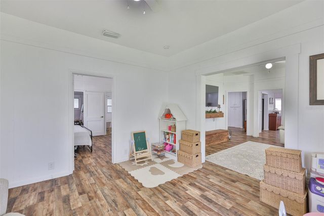 305 W TEVER STREET, Plant City, FL 33563