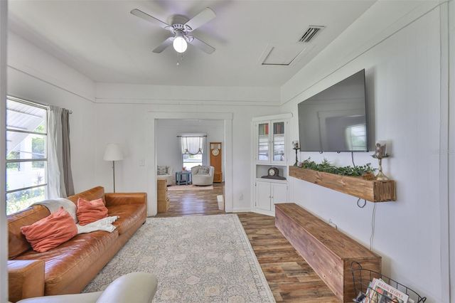 305 W TEVER STREET, Plant City, FL 33563