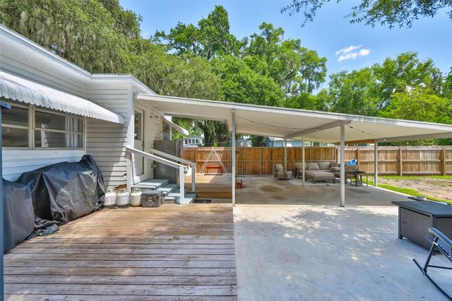 305 W TEVER STREET, Plant City, FL 33563