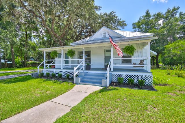 305 W TEVER STREET, Plant City, FL 33563
