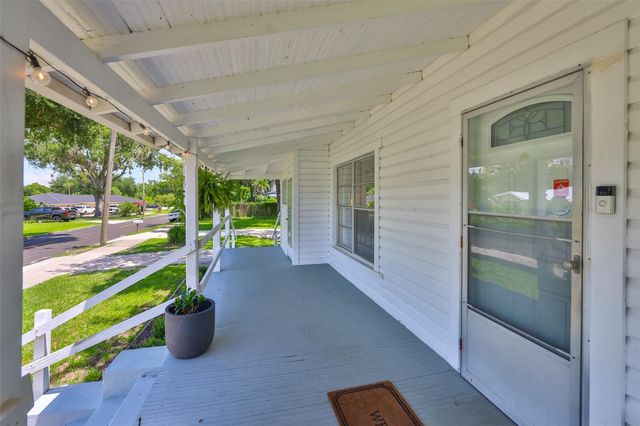 305 W TEVER STREET, Plant City, FL 33563