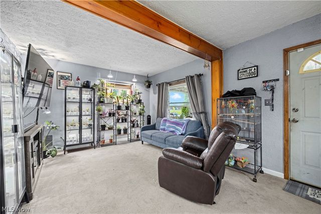1674 E 32nd Street, Lorain, OH 44055