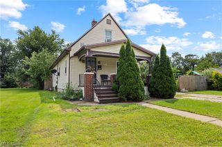 1674 E 32nd Street, Lorain, OH 44055