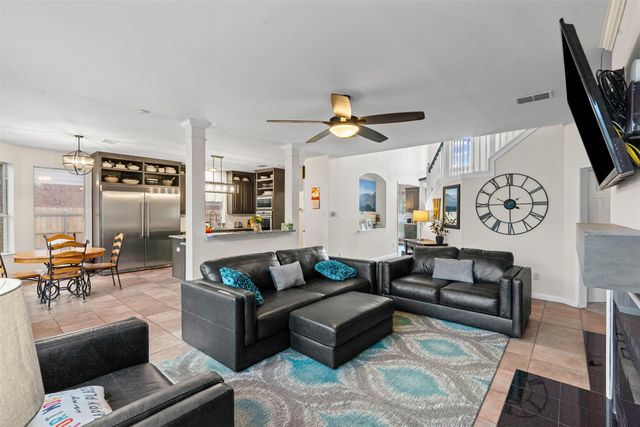 6731 Trail Cliff Way, Fort Worth, TX 76132