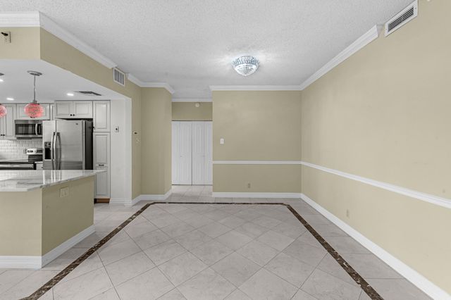 5150 Hidalgo Street 202, Houston, TX 77056