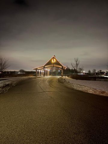 3838 Pascolo Bend, Chaska, MN 55318