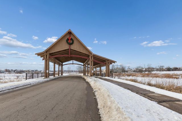 3838 Pascolo Bend, Chaska, MN 55318