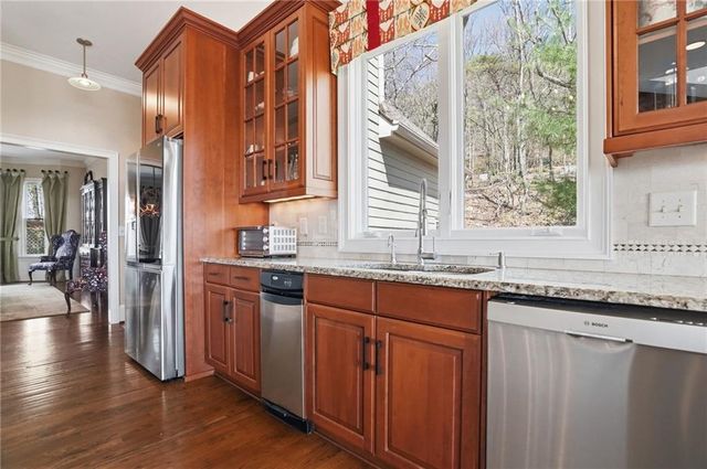 1021 Falcon Heights, Big Canoe, GA 30143