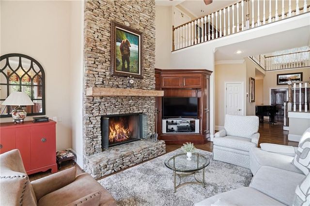 1021 Falcon Heights, Big Canoe, GA 30143