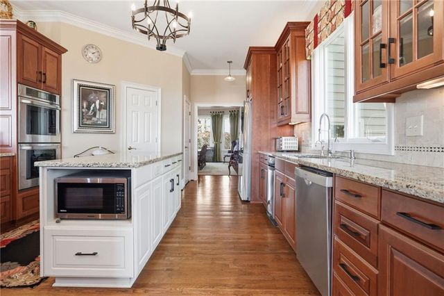 1021 Falcon Heights, Big Canoe, GA 30143