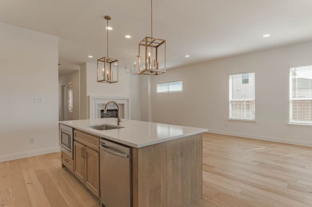 908 Sandpiper Drive, Aledo, TX 76008