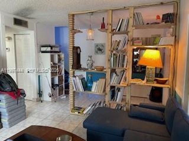 4167 SW 66th Way 138, Davie, FL 33314