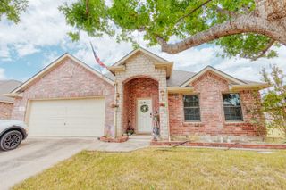 18 Pleasant Valley, Sanger, TX 76266