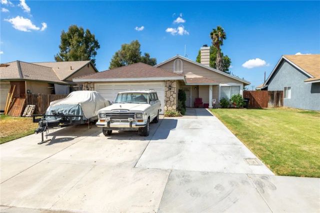 165 Mosport Street, Hemet, CA 92544