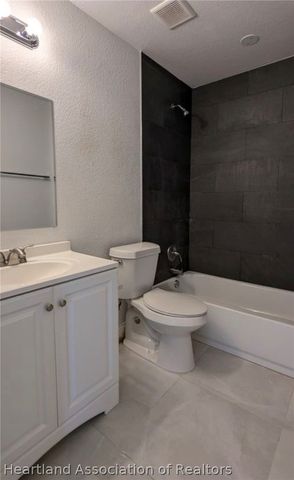 533 Embracer Street NW, Lake Placid, FL 33852