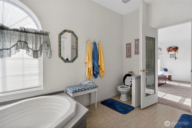 2305 Cherry Blossom Drive, Ephrata, WA 98823