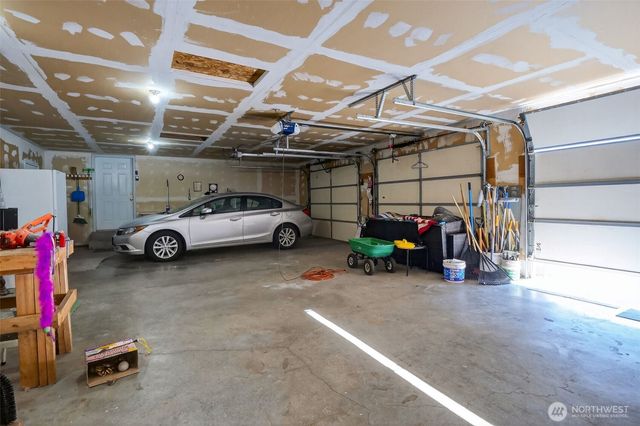 2305 Cherry Blossom Drive, Ephrata, WA 98823